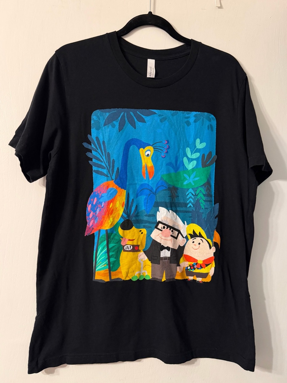 Disney & Pixar UP Carl Russell, Dug, Kevin Paradise Falls T-shirt Sz L